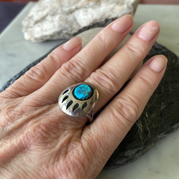 Turquoise Bear Paw Navajo Native American Vintage Ring - Picture 6 of 12